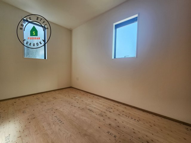 糸島市加布里4丁目第4-1棟(1号棟)の和室|柔らかい畳が心地よい和室