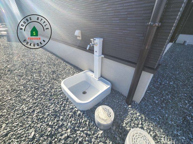 糸島市志摩師吉第8-3棟(2号棟)のバルコニー|将来的にウッドデッキなど施工して、素敵なバルコニースペースを活用できます。