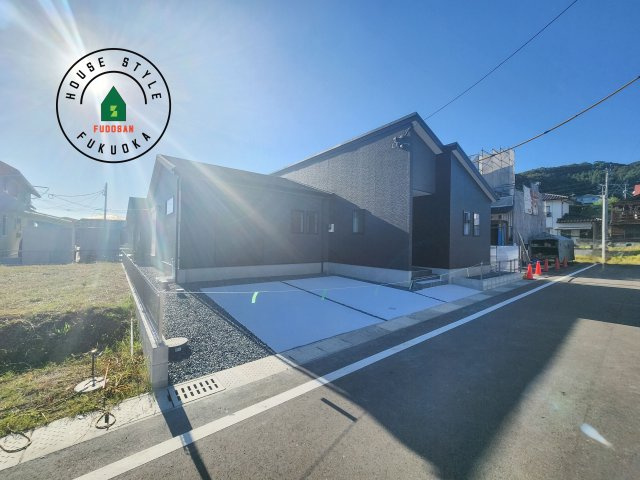 糸島市志摩師吉第8-3棟(2号棟)の前面道路含む現地写真|見学の時間などお気軽にお問い合わせ下さい。
