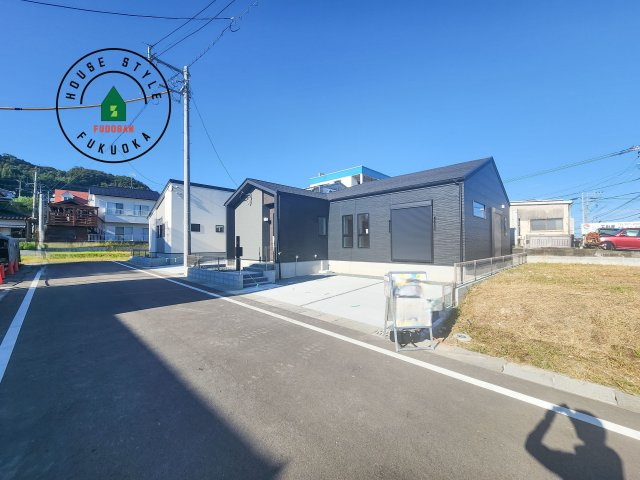 糸島市志摩師吉第8-3棟(6号棟)の前面道路含む現地写真|見学の時間などお気軽にお問い合わせ下さい。