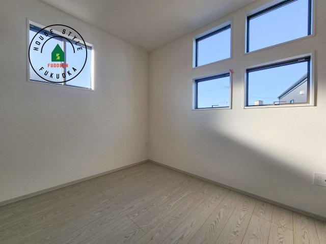 福岡市早良区干隈5丁目第1-3棟（3号棟）の内観：施工例|柔らかい畳が心地よい和室