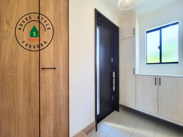 福岡市西区今津第10-3棟（2号棟）の防犯設備|二重ロックでしっかり防犯対策ができます。