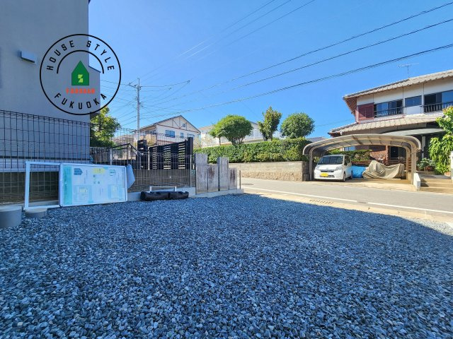 福岡市西区野方3丁目第5-2棟(2号棟)の庭|お庭で自由な時間を過ごせます。