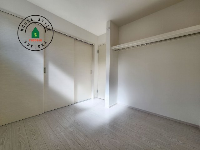 大野城市牛頸3丁目第1-2棟（2号棟）の洋室|落ち着いた色調の洋室です。