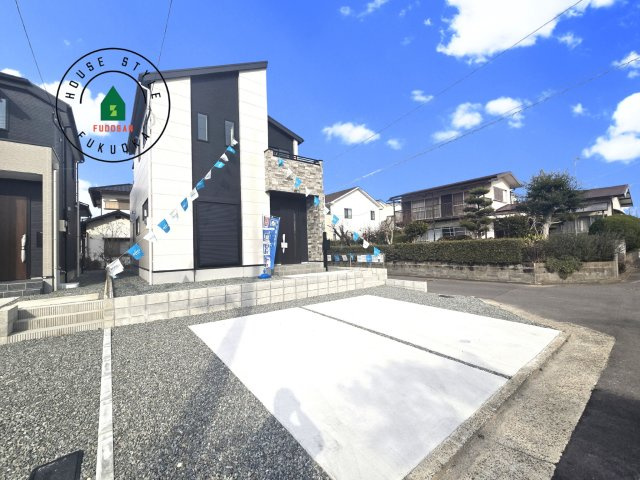 福岡市東区美和台4丁目第2-2棟（2号棟）の外観|デザイン性のある外観です。