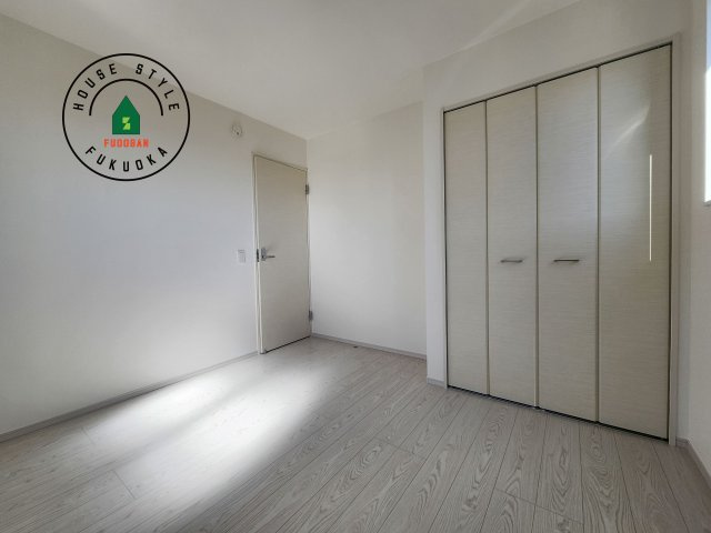 福岡市東区美和台4丁目第2-2棟（2号棟）の和室|柔らかい畳が心地よい和室