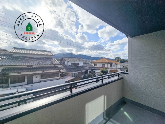 福岡市南区皿山4丁目第3-2棟（1号棟）の展望|窓から緑が見える物件も魅力的です。