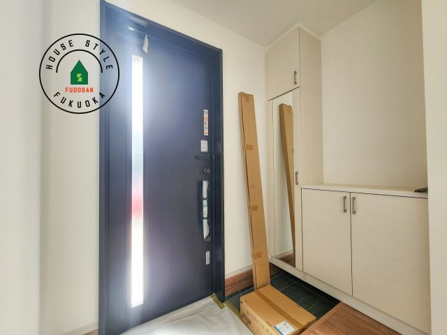 春日市弥生7丁目第1-3棟(1号棟)の防犯設備|二重ロックでしっかり防犯対策ができます。