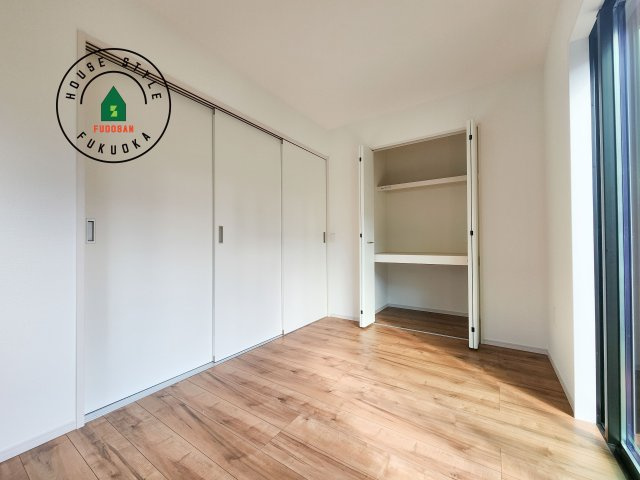 春日市弥生7丁目第1-3棟(1号棟)の和室|柔らかい畳が心地よい和室