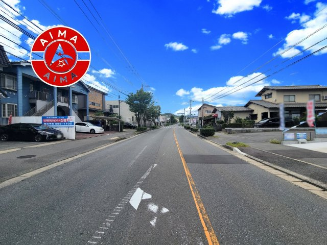 春日市松ヶ丘3丁目第1-2棟(1号棟)の前面道路含む現地写真|前面道路です。