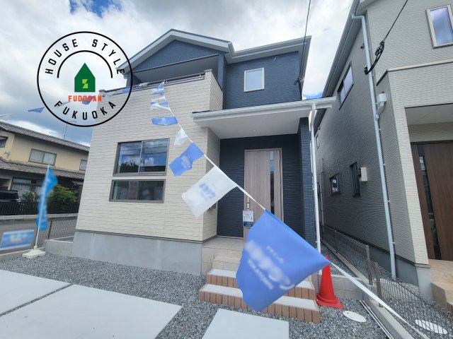 春日市松ヶ丘3丁目第1-2棟(1号棟)の外観|デザイン性のある外観です。