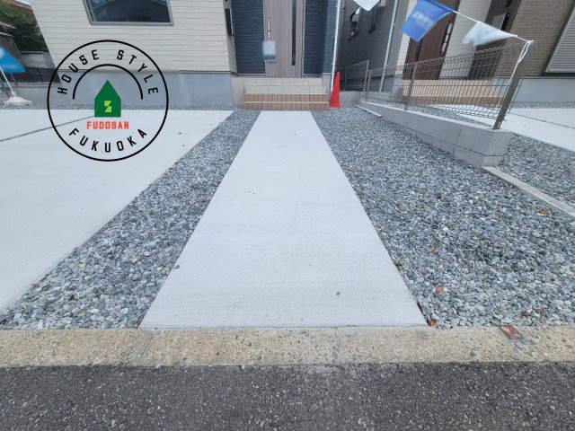 春日市松ヶ丘3丁目第1-2棟(1号棟)の庭|お庭で自由な時間を過ごせます。