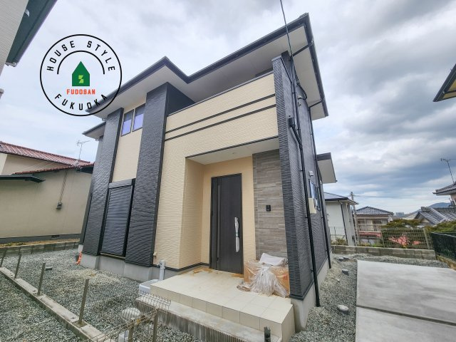 古賀市千鳥6丁目第1-2棟（2号棟）の前面道路含む現地写真|見学の時間などお気軽にお問い合わせ下さい。