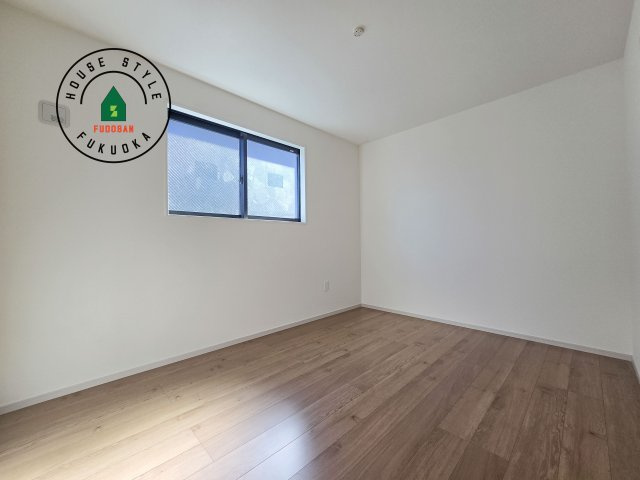 太宰府市青山2丁目第3-2棟(1号棟)の洋室|落ち着いた色調の洋室です。