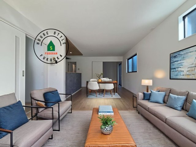 太宰府市青山2丁目第3-2棟(1号棟)の居間・リビング|多くの時間を過すことになるリビングだからこそ、いつも穏やかな空間・解放感が味わえ毎日が充実します。※家具はCGを合成したものです。