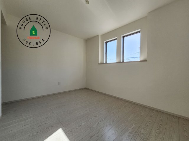 福岡市城南区友丘6丁目第3-4棟（2号棟）の洋室|落ち着いた色調の洋室です。