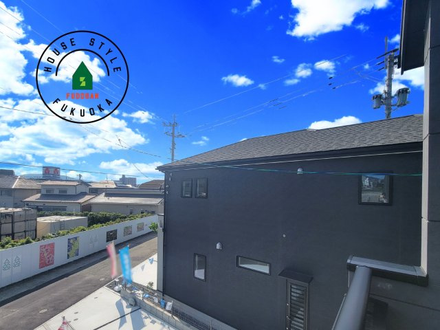 太宰府市都府楼南5丁目第1-3棟（3号棟）の展望|窓から緑が見える物件も魅力的です。