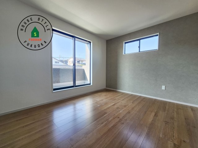 大野城市南ヶ丘3丁目第3-2棟（1号棟）の寝室|主寝室には収納力に優れたクローゼットがありますので、お部屋もすっきり片付きます。