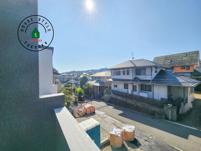 大野城市南ヶ丘3丁目第3-2棟（1号棟）の展望|窓から緑が見える物件も魅力的です。