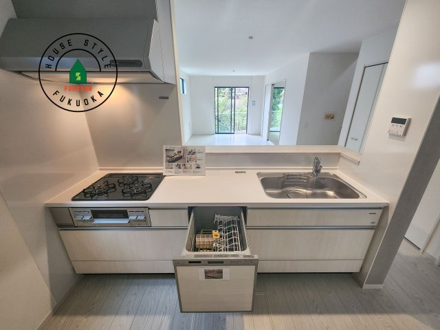 福岡市南区柏原6丁目第1-3棟（3号棟）のキッチン|キッチン。グリル・食器洗い乾燥機・浄水器も完備。