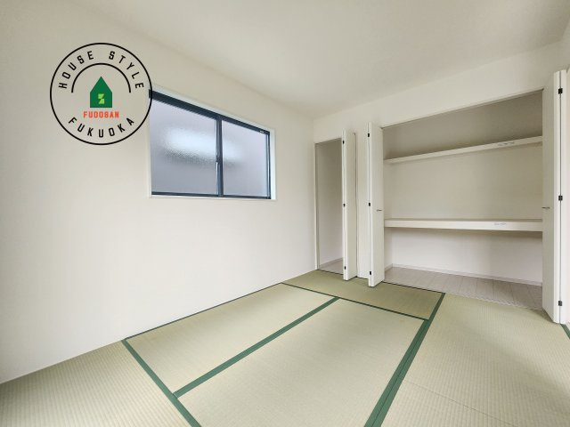 福岡市南区柏原6丁目第1-3棟（3号棟）の和室|柔らかい畳が心地よい和室