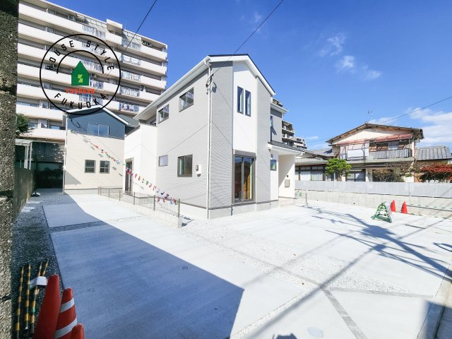 福岡市南区鶴田4丁目第4-3棟（2号棟）の前面道路含む現地写真|見学の時間などお気軽にお問い合わせ下さい。