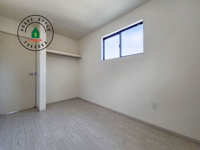 福岡市南区桧原5丁目第1-4棟（4号棟）の内観：施工例|落ち着いた色調の洋室です。