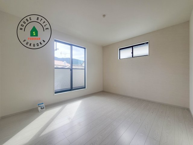 福岡市城南区樋井川7丁目第2-4棟（1号棟）の寝室|主寝室には収納力に優れたクローゼットがありますので、お部屋もすっきり片付きます。