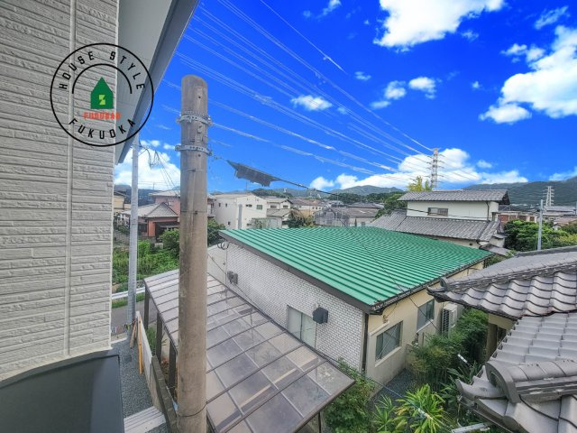 福岡市城南区樋井川7丁目第2-4棟（1号棟）の展望|窓から緑が見える物件も魅力的です。