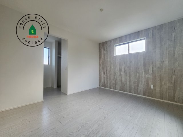 福津市福間南1丁目第3-2棟（2号棟）の寝室|主寝室には収納力に優れたクローゼットがありますので、お部屋もすっきり片付きます。