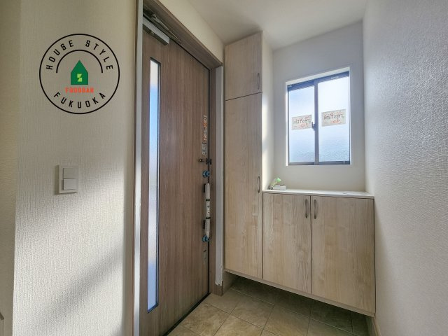 福津市福間南1丁目第3-2棟（2号棟）の防犯設備|二重ロックでしっかり防犯対策ができます。