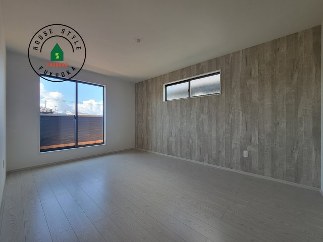 糟屋郡須恵町須恵第20-3棟（1号棟）の寝室|主寝室には収納力に優れたクローゼットがありますので、お部屋もすっきり片付きます。