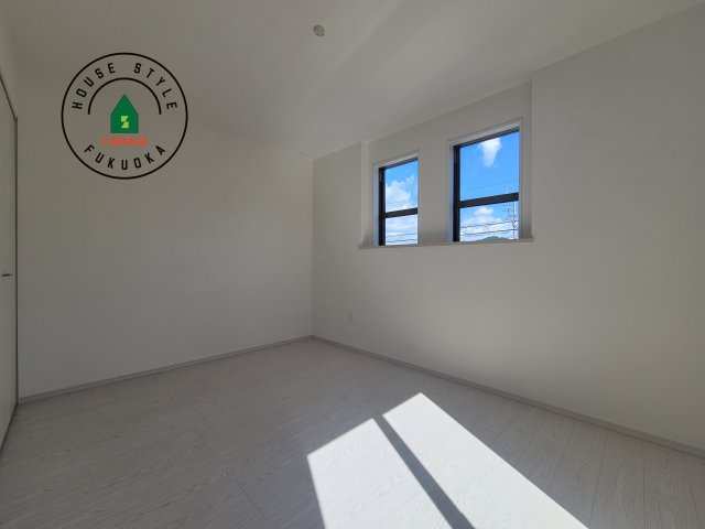 糟屋郡須恵町須恵第20-3棟（1号棟）の洋室|落ち着いた色調の洋室です。