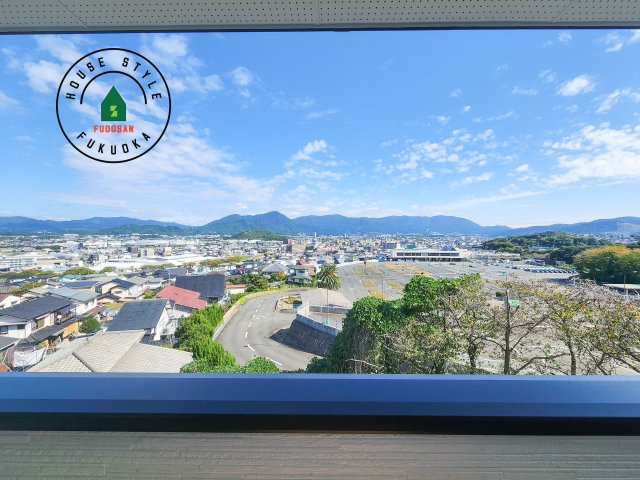 糟屋郡志免町王子3丁目第2-2棟（1号棟）の展望|窓から緑が見える物件も魅力的です。