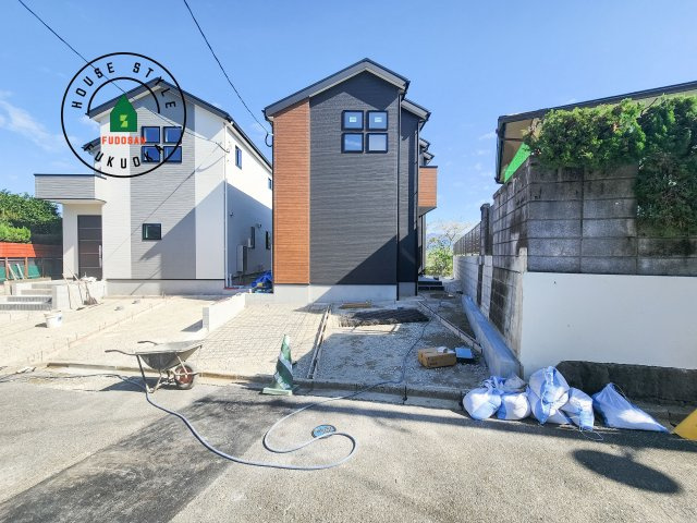 糟屋郡志免町王子3丁目第2-2棟（2号棟）