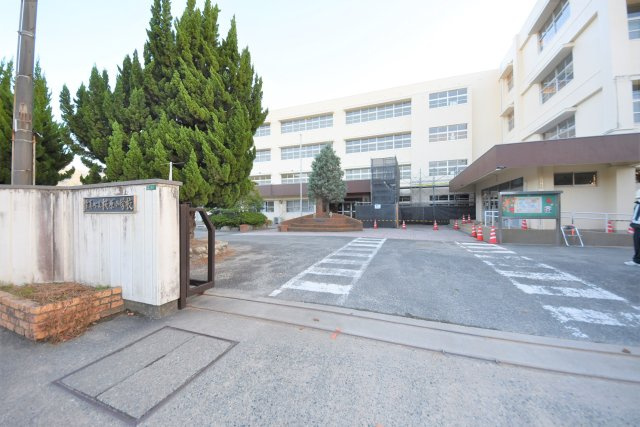 糟屋郡宇美町宇美中央1丁目第3-6棟(2号棟)の周辺|桜原小学校