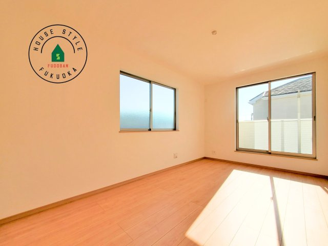 福岡市東区香住ケ丘5丁目第1-6棟（C号棟）の内観：施工例|主寝室には収納力に優れたクローゼットがありますので、お部屋もすっきり片付きます。