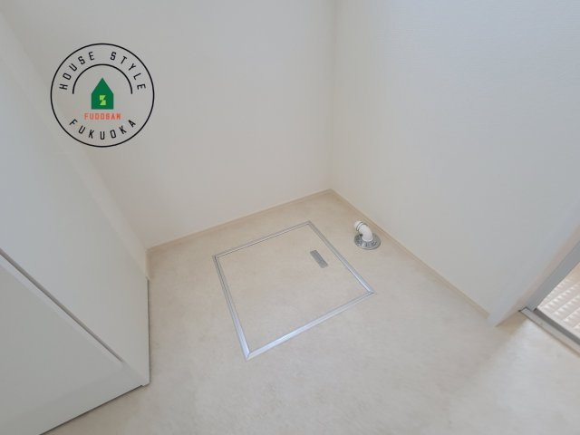 福岡市東区香住ケ丘5丁目第1-6棟（C号棟）の内観：施工例|ランドリースペースとなります。広々して有効的にご使用できます。 