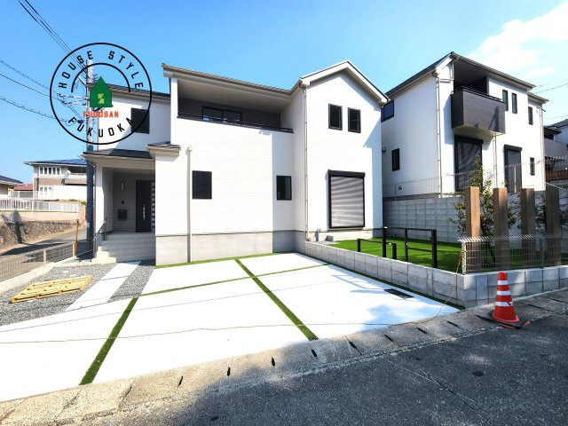 福岡市東区香住ケ丘5丁目第1-6棟（E号棟）