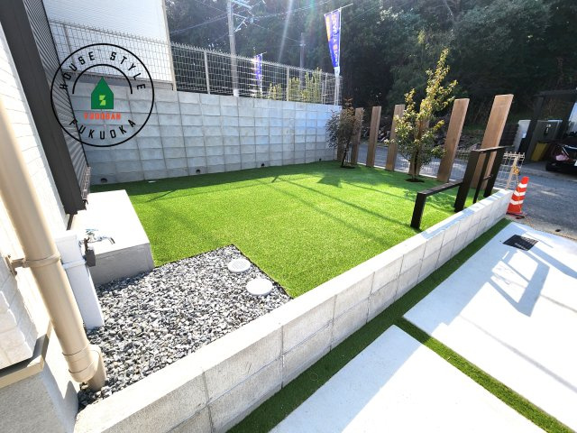 福岡市東区香住ケ丘5丁目第1-6棟（E号棟）の庭|お庭で自由な時間を過ごせます。