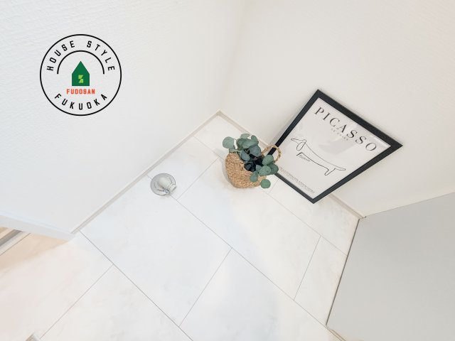 福岡市東区香住ケ丘5丁目第1-6棟（F号棟）の内観：施工例|ランドリースペースとなります。広々して有効的にご使用できます。 