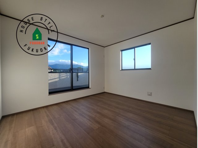 福岡市早良区重留4丁目第1-4棟（C号棟）の寝室|主寝室には収納力に優れたクローゼットがありますので、お部屋もすっきり片付きます。