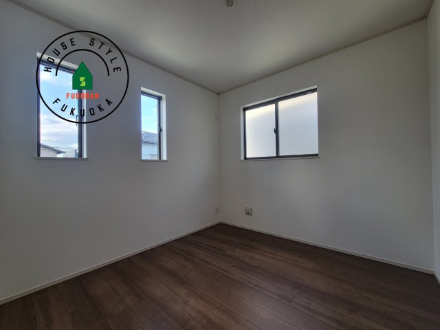 福岡市早良区有田4丁目第1-4棟（B号棟）の子供部屋|穏やかな光が差し込む室内には、穏やかな時間が流れます。