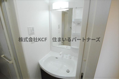 【洗面所】 | フォルトゥーナ | ゆったりとスペースのある洗面所