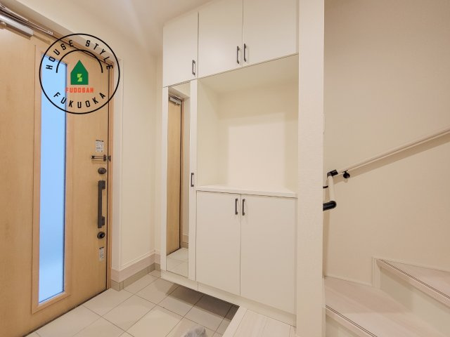 福岡市中央区笹丘2丁目第1-5棟（2号棟）の防犯設備|二重ロックでしっかり防犯対策ができます。