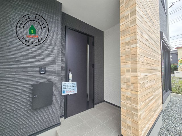 福岡市早良区野芥5丁目第3-3棟（3号棟）　の玄関|おでかけの時も帰った時も、「我が家」を最初に感じでもらえる素敵な空間に。