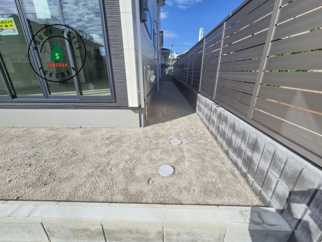 春日市塚原台2丁目第1-1棟（1号棟）　の庭|お庭で自由な時間を過ごせます。