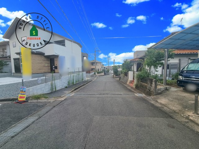 福岡市早良区野芥6丁目第6-1棟（1号棟）　の前面道路含む現地写真|前面道路です。