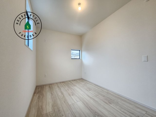 福岡市東区松香台1丁目第2-3棟（3号棟）　の子供部屋|穏やかな光が差し込む室内には、穏やかな時間が流れます。