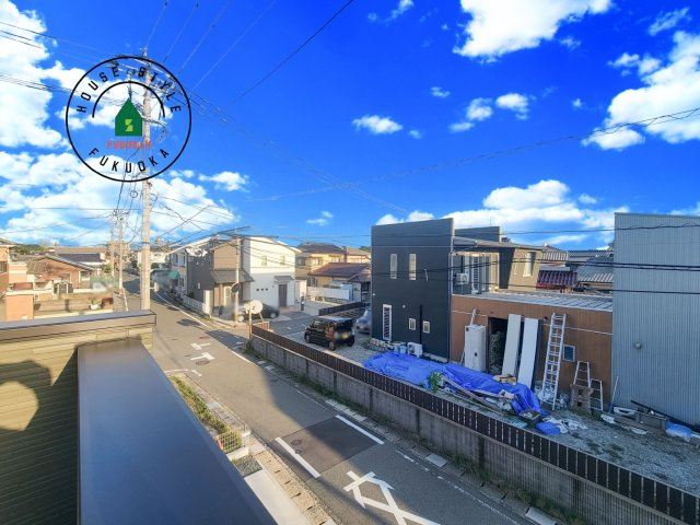 福津市西福間3丁目第2-1棟（1号棟）　の展望|窓から緑が見える物件も魅力的です。